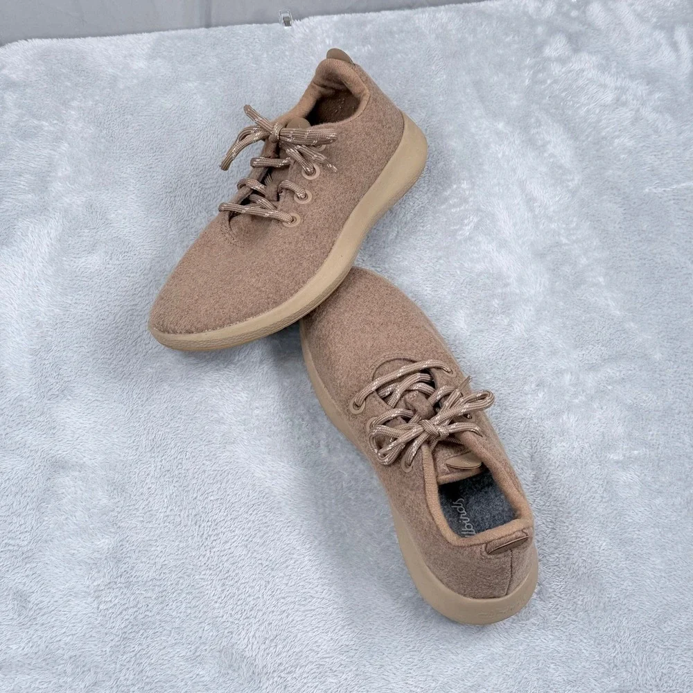 Allbirds Wool Runners Shoes Women 9 Tan Merino Wool Low Top Sneakers Running